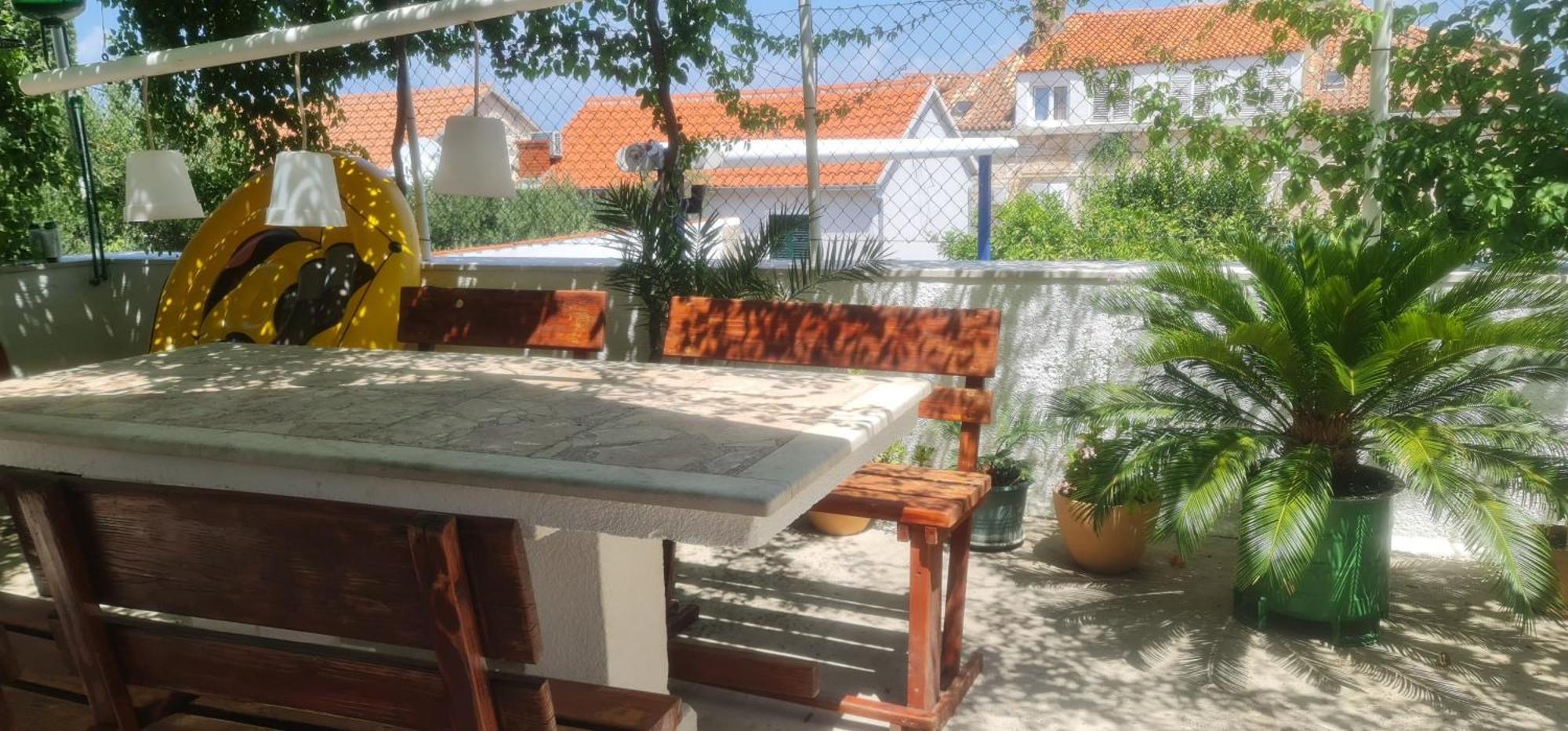 Guesthouse Lidija Sutivan Bagian luar foto