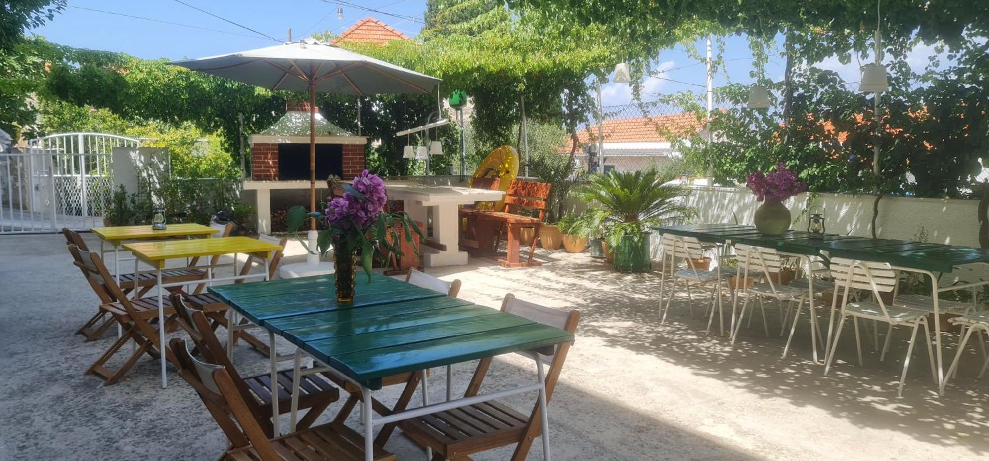 Guesthouse Lidija Sutivan Bagian luar foto